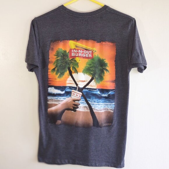 In-N-Out Burger California T-Shirt 'Simple Things' Gray Crewneck Men's Small - Picture 4 of 11